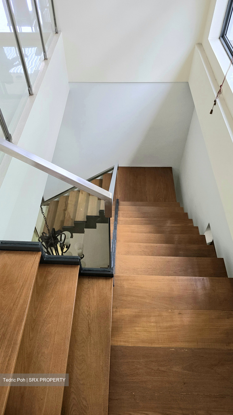 Farleigh Avenue (D19),  #557350971